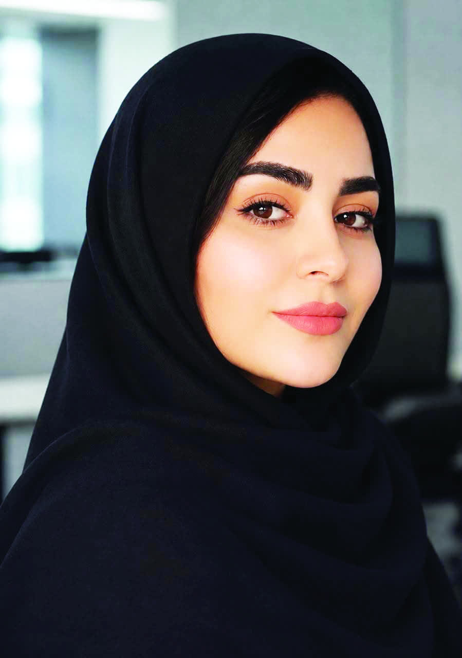   شیرین رستم آبادی
