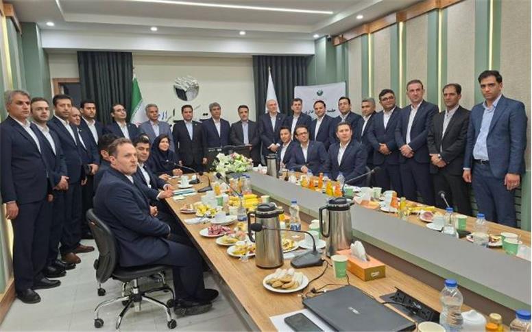 توسعه بانکداری دیجیتال در دهه چهارم فعالیت بانک