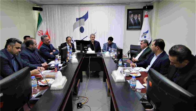 نقطه اهرمی تحول در بانک سرمایه، آموزش و توانمندسازی نیروی انسانی است