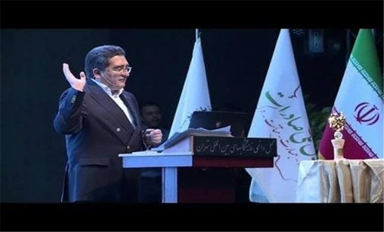 پویش ملی صادرات الگویی برای توانمندسازی صادرکنندگان/ورود به بازارهای جهانی با اتکا به دانش صادرات