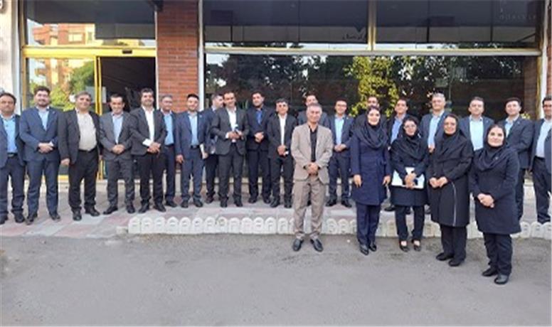 تأکید مدیرعامل بیمه معلم بر تقویت فعالیت‌های بیمه‌ای در کردستان