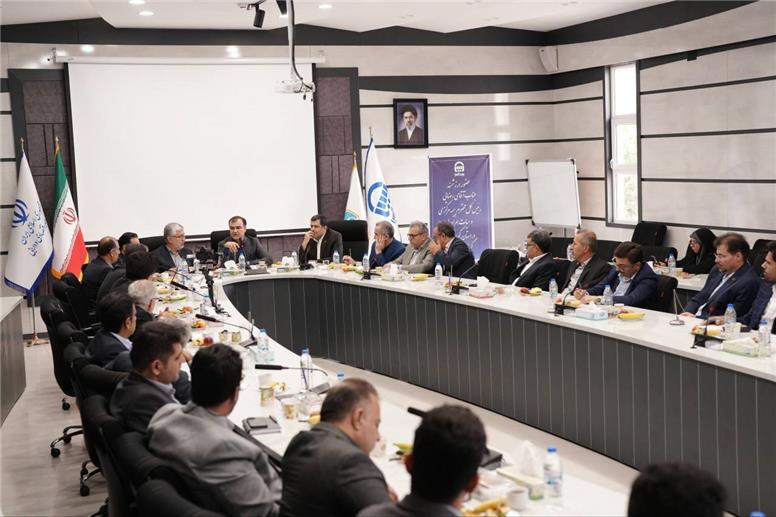 بیمه آسیا دیه جانباختگان حادثه سنندج را با حضور مدیرعامل این شرکت در کردستان پرداخت کرد