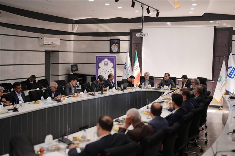 بیمه آسیا میزبان نشست رئیس‌کل بیمه مرکزی در کردستان