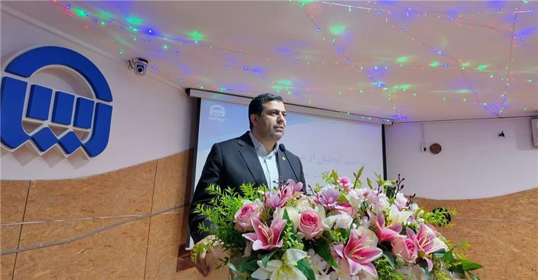 مدیرعامل بیمه آسیا: کارکنان خدماتی در شکل‌گیری تصویر سازمان نقش مؤثری دارند
