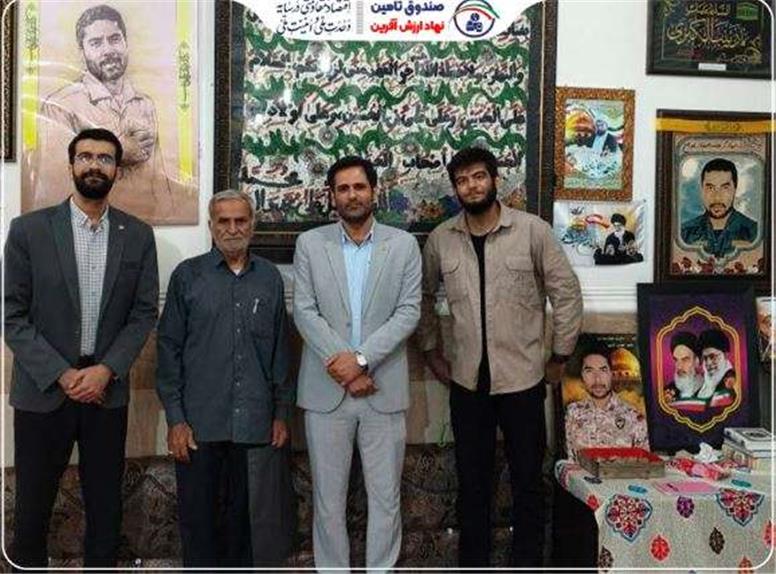 تجلیل و تکریم مقام رفیع خانواده شهدای مدافع حرم