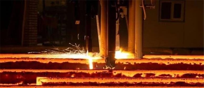 تولید ۳۰۰۸ تن شمش فولاد غدیر نی‌ریز در ۱۱ مهر ماه
