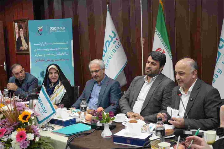 تأکید مدیرعامل بیمه دی بر خروجی‌محوری و توسعه زنجیره ارزش در جمع نخبگان ایثارگر/ از رشد ۲۰۰ درصدی بیمه‌های عمر تا موافقت راه‌اندازی رشته مدیریت بیمه در دانشگاه