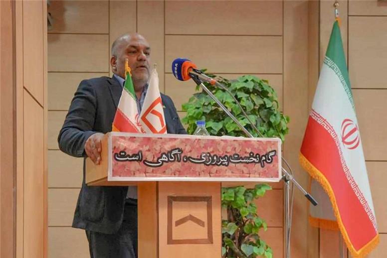عضو هیات مدیره بانک مسکن بر لزوم پیوند با زنجیره ارزش صنعت و تولید تاکید کرد