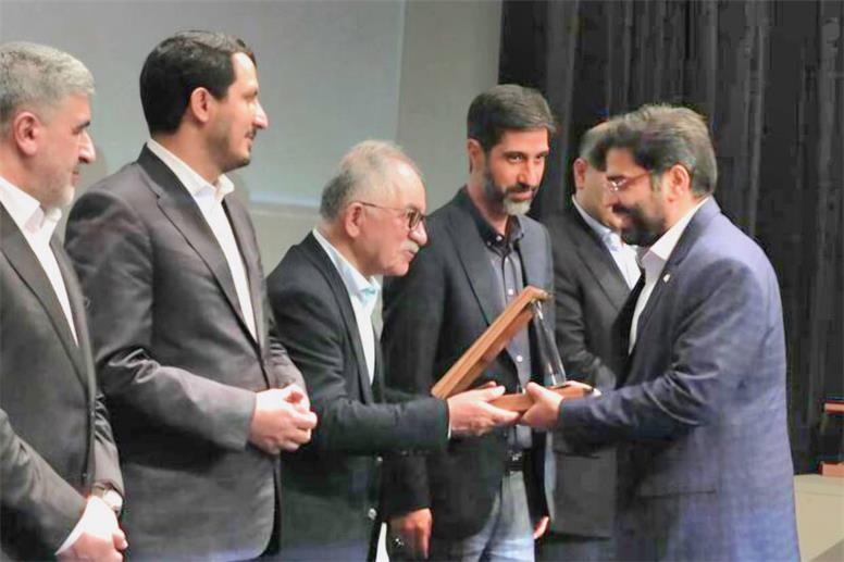 بهگزین در جمع برترین‌های بازار سرمایه