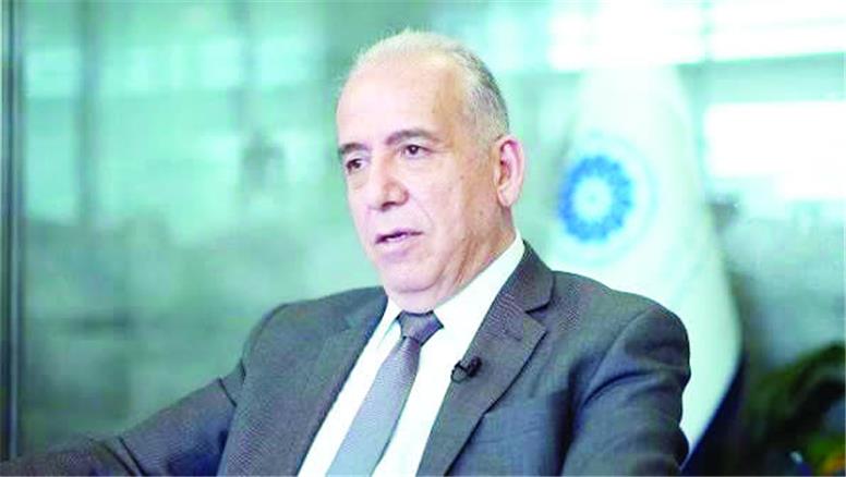 نباید با غارتگر اموال عمومی در لفافه سخن گفت