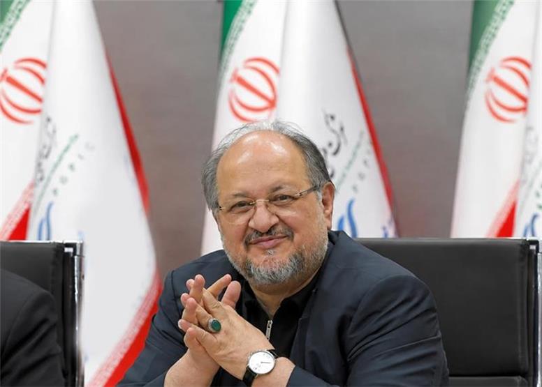 نشست ارزیابی فنی طرح‌های هلدینگ خلیج فارس با حضور محمد شریعتمداری