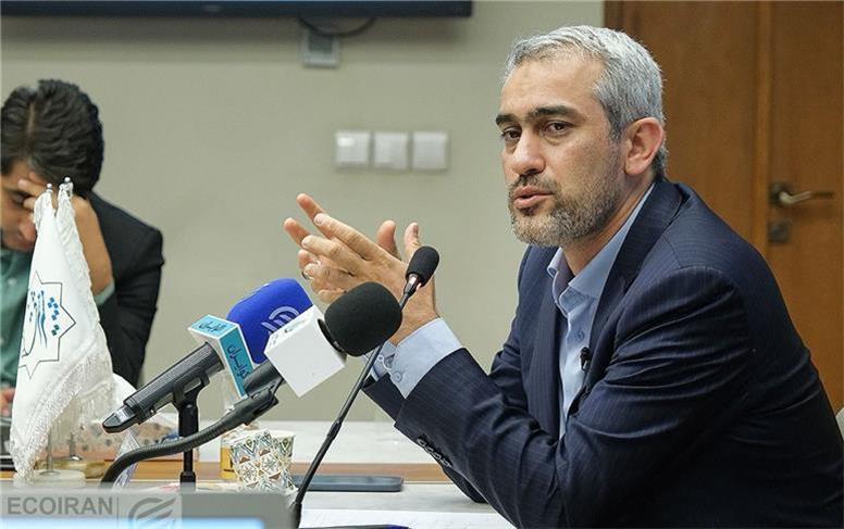 وزیر اقتصاد: با دستور رئیس‌جمهور مدیریت مرزها به گمرک واگذار شد