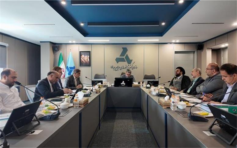 تأکید رئیس هیئت عامل ایدرو بر ارتقای فرهنگ سازمانی و تکریم ارزش‌های ایثار در نشست کمیته فرهنگی