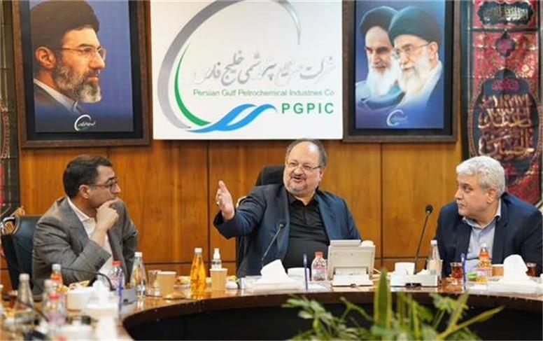 تأکید مدیرعامل هلدینگ خلیج‌فارس بر تسریع در اجرای پروژه‌های تأمین برق شرکت‌های آسیب‌دیده با مشارکت مپنا