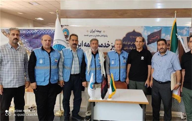 برپایی میز خدمت بیمه ایران در مرز خسروی