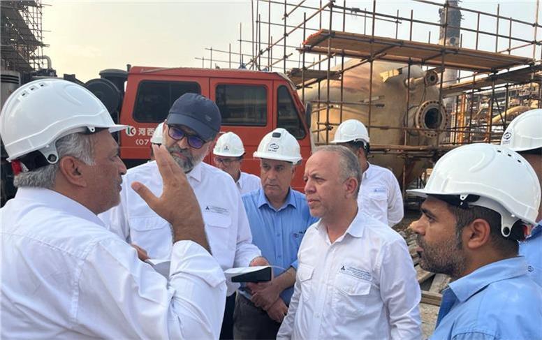 بازدید معاون وزیر صمت از پالایشگاه سوم پارس جنوبی؛ تأکید بر نقش‌آفرینی ایدرو در بازسازی واحدهای آسیب‌دیده