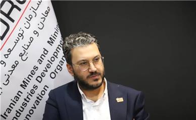 پیام سید امیر برهانی نائینی، مدیرعامل منطقه ویژه اقتصادی لامرد به مناسبت روز صنعت و معدن