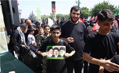حضور سرپرست بانک توسعه صادرات ایران در موکب خدمت‌رسانی به عزاداران حسینی در مسیر پیاده‌روی حرم حضرت عبدالعظیم حسنی (ع)